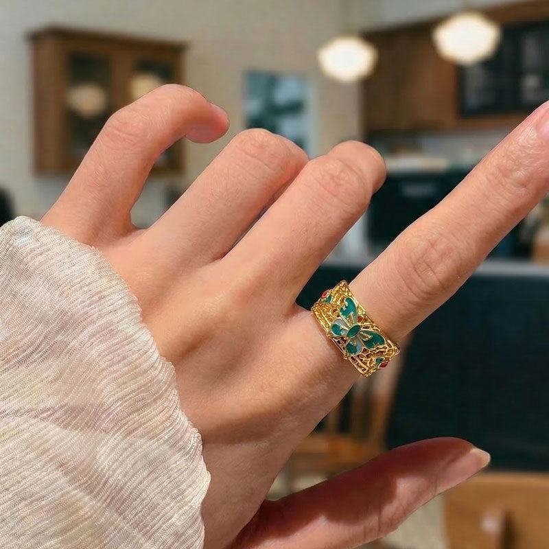 Vintage Emerald Ring