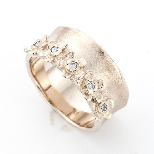 Vintage Flower Ring