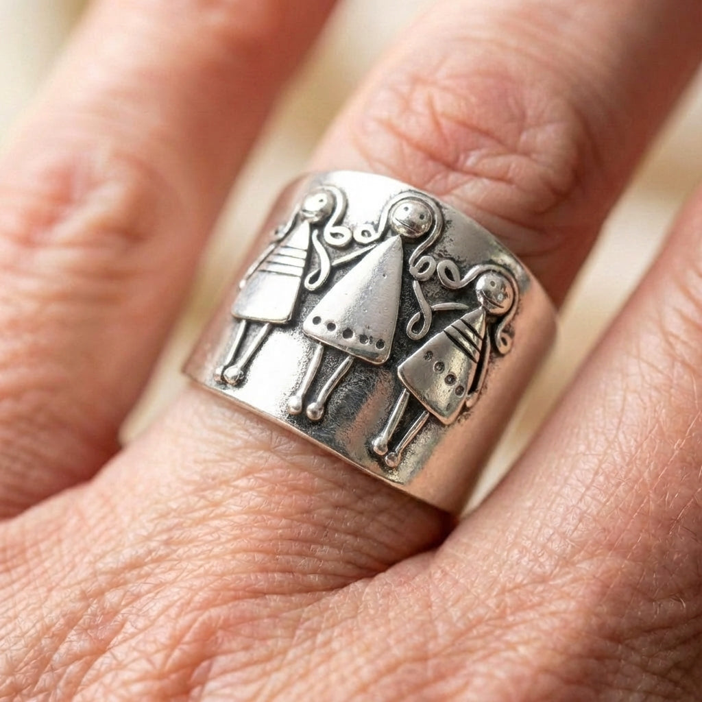 Silver Figure Ring