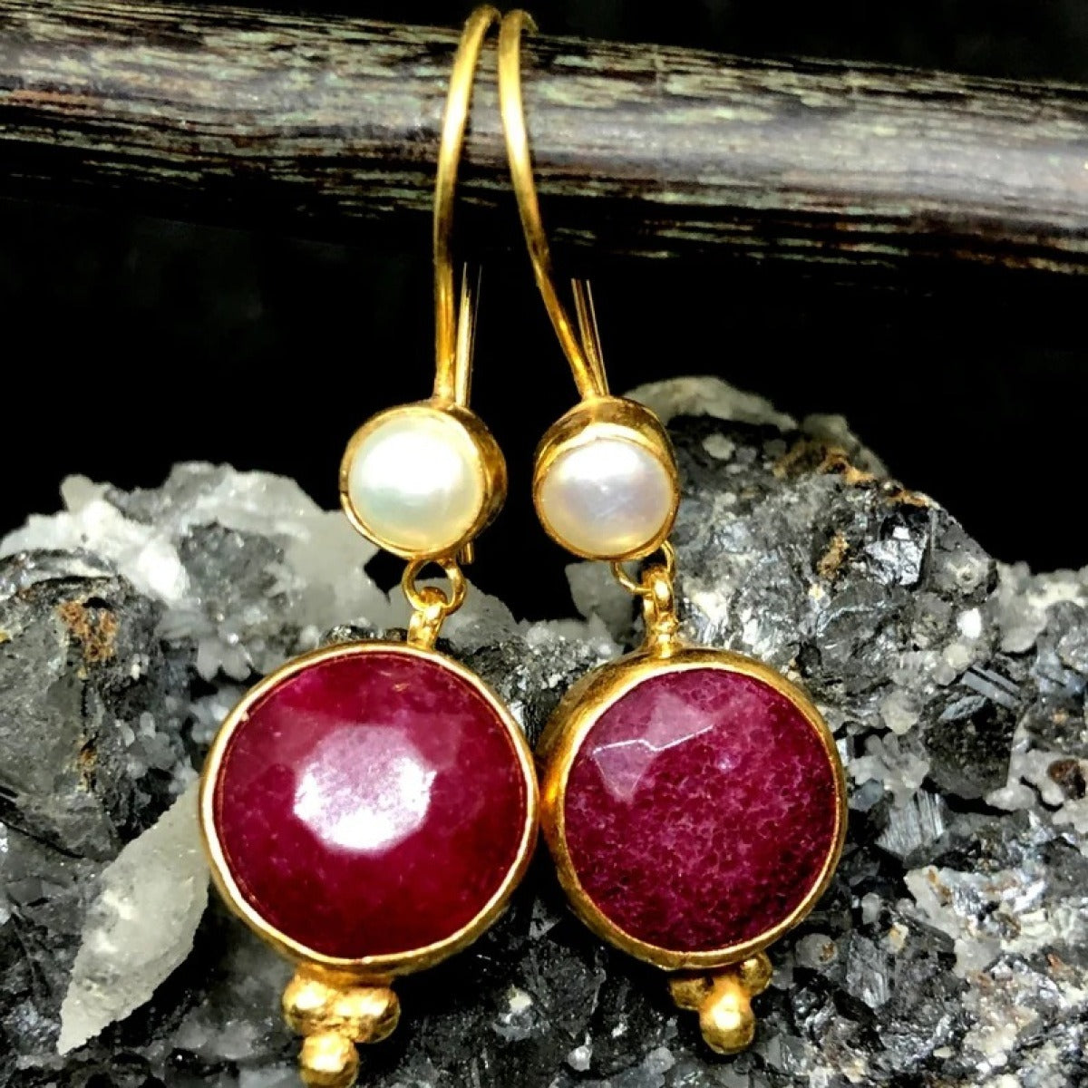 Vintage Red Rounded Glass Earrings