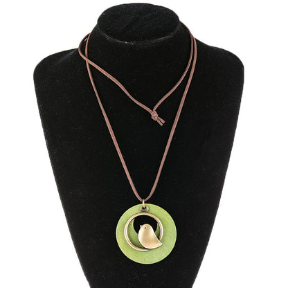 Vintage Boho Green Wood Bird Pendant Long Necklace