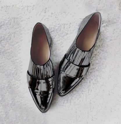 Chic Orthopedic Shoes with Unique Design