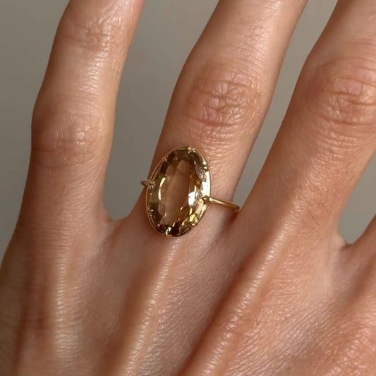 Golden Amber Oval Ring