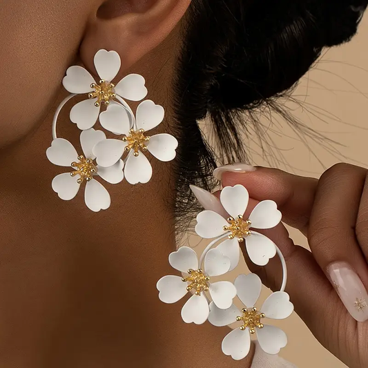 White Flower Dangling Earrings