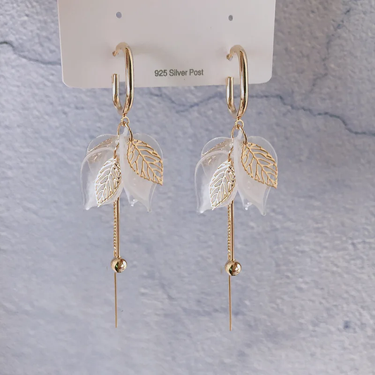 White Petal Zirconia Dangling Earrings