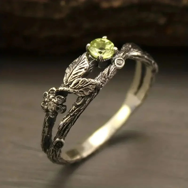 Vintage Fashion Silver Plated Branch Inlaid Zircon Ring