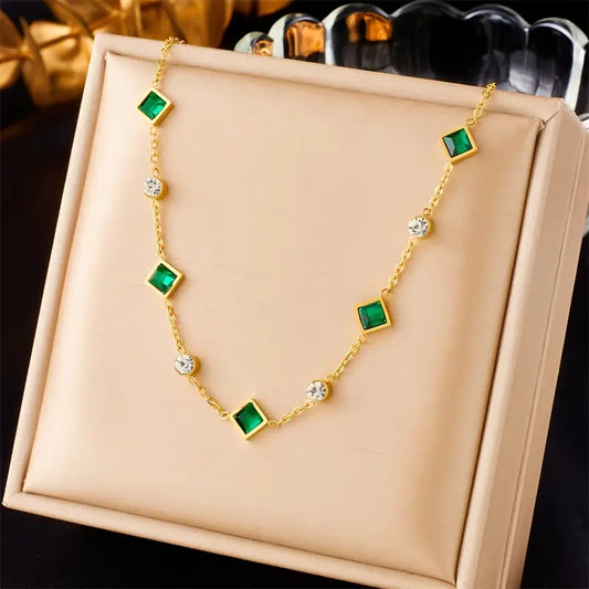 Amelisse Glenwyn Necklace | Gold
