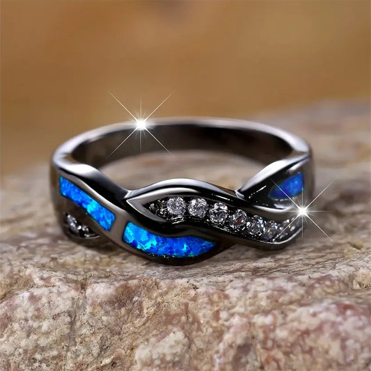 Thessia White Gold Lunebray Ring