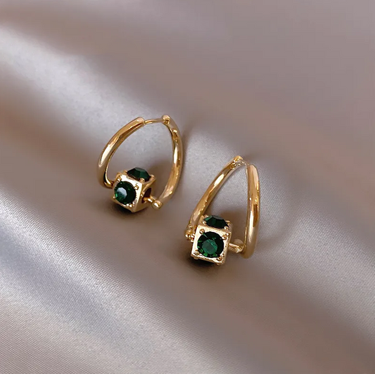 Green Earrings in Gold