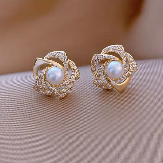 Bright Spiral Pearl Earrings