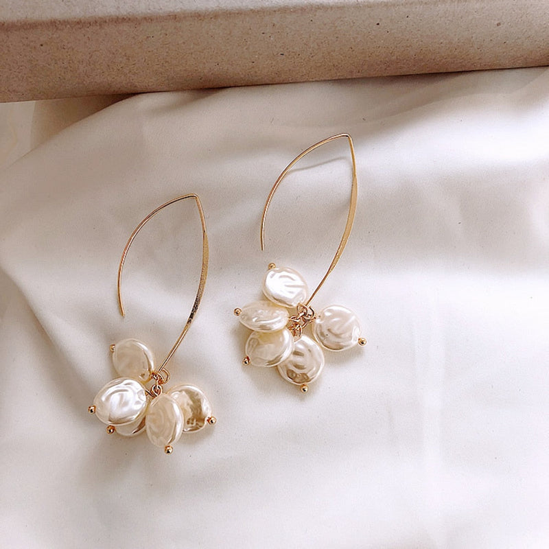 Elegant Pearl And Crystal Earrings