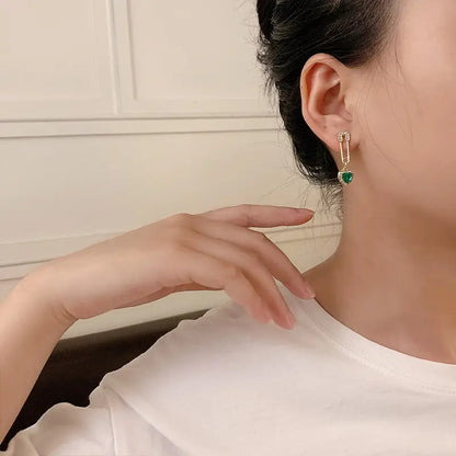 Amarisse Viridelle Dangle Earrings | Gold