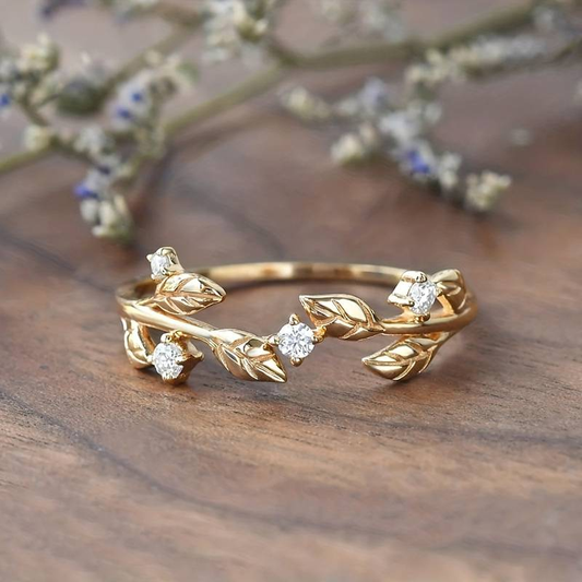 Gold & Zirconia Leaf Ring