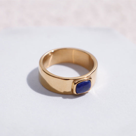 Classic Lapis Ring