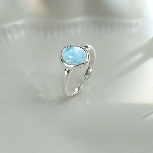Elegant Aquamarine Ring