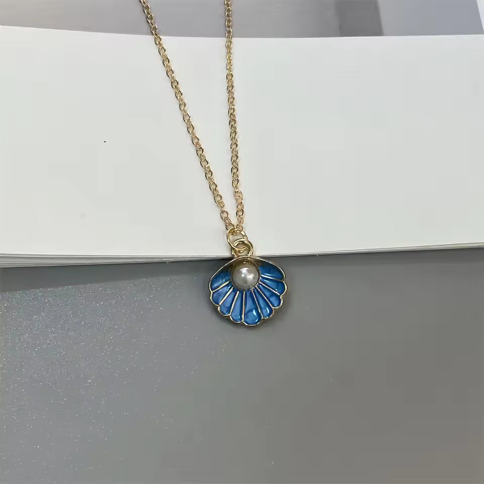 Elegant Blue Shell Pearl Necklace