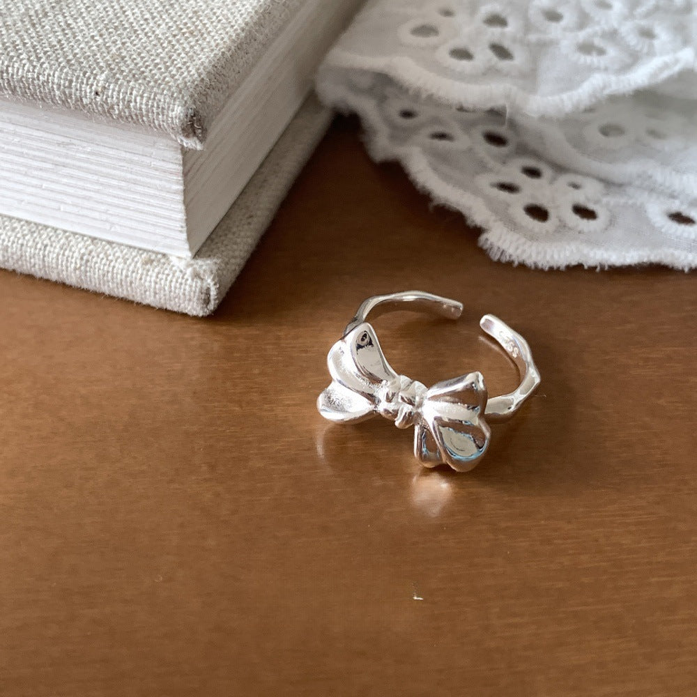 Elegant Bow Ring