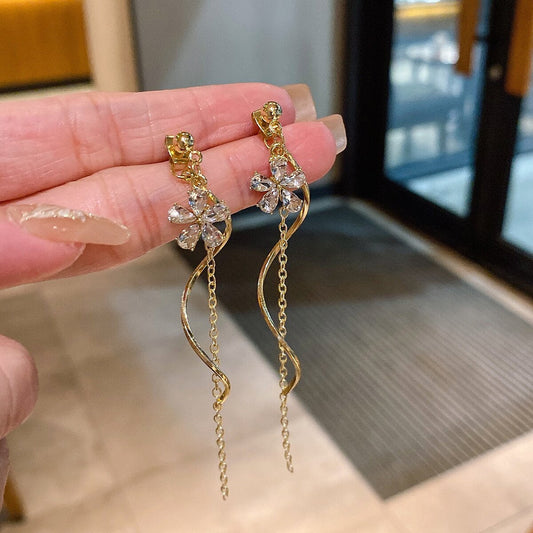 Elegant Crystal Drop Earrings
