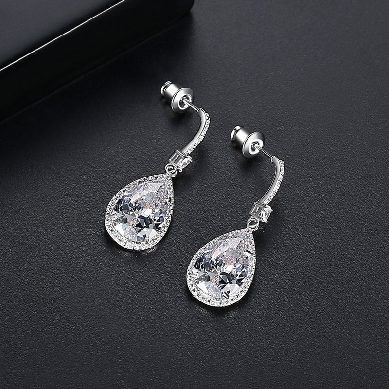 Elegant Crystal Drop Earrings