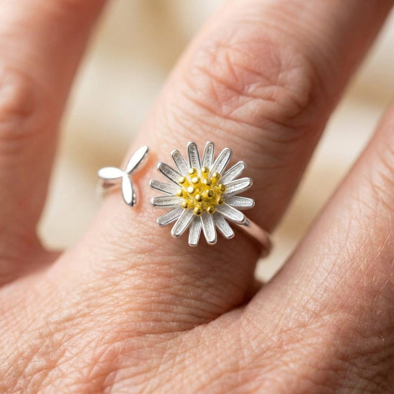 Daisy Flower Ring