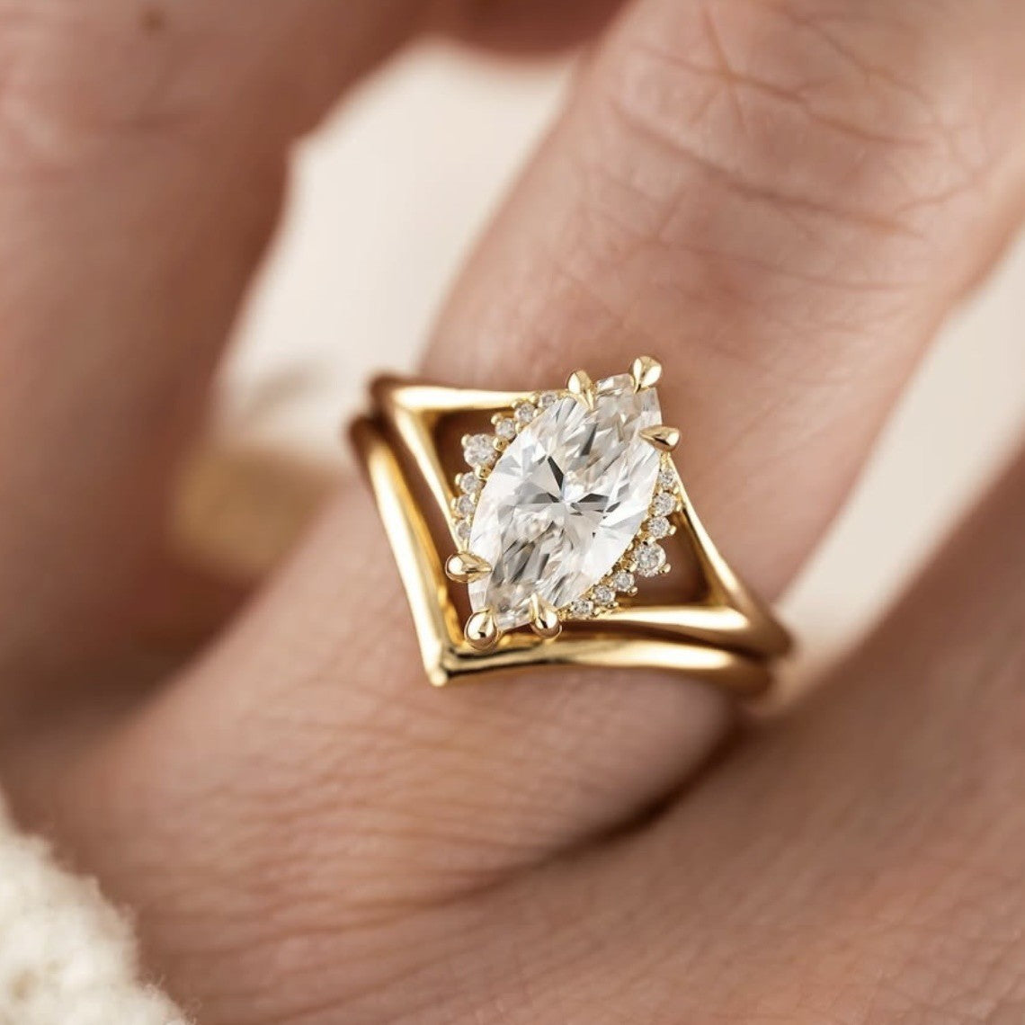 Elegant Diamond Ring