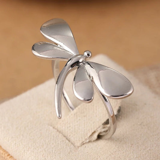 Elegant Dragonfly Ring