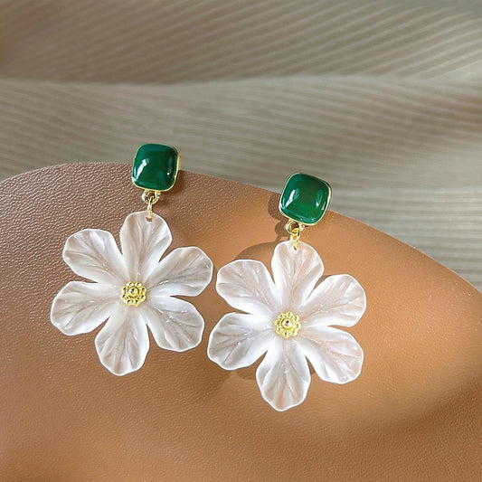 Elegant Floral Earrings