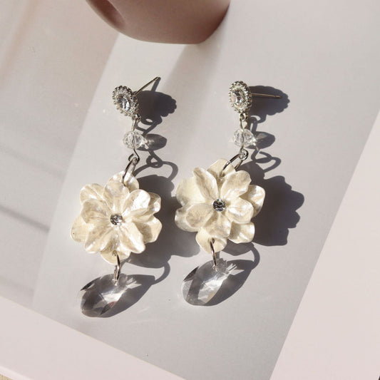 Elegant Flower Earrings