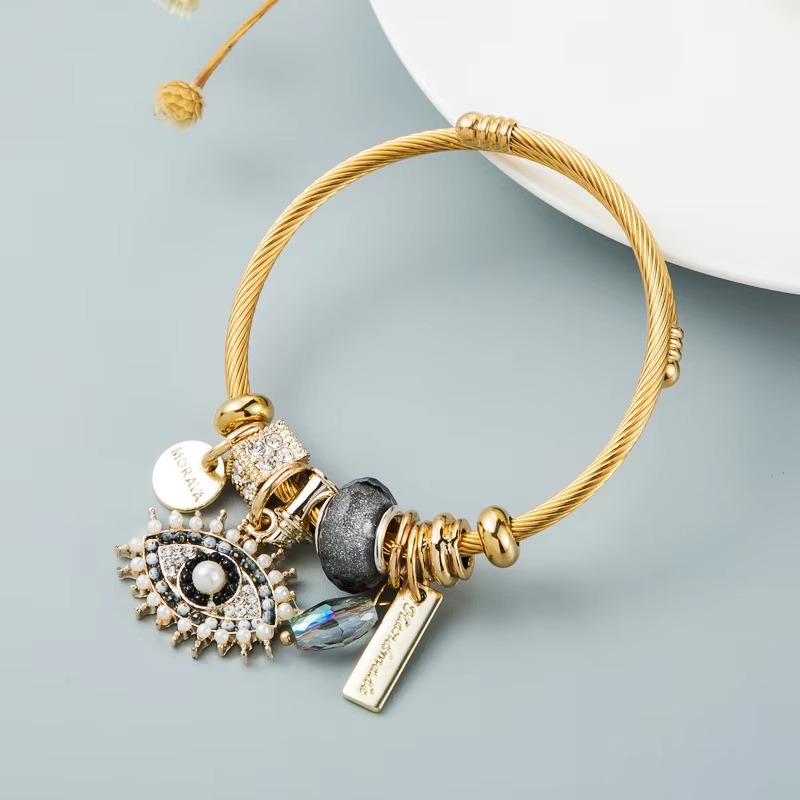 Elegant Gold Charm Bracelet