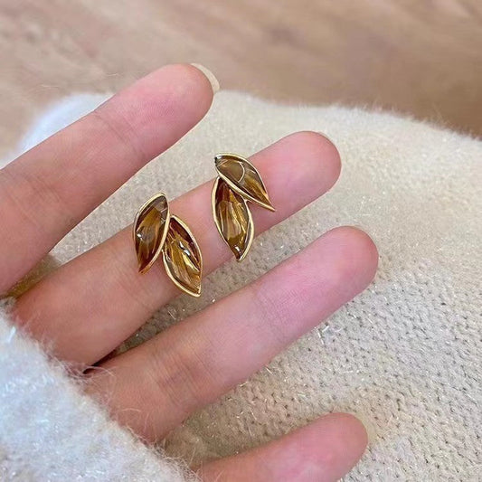 Elegant Gold Leaf Earrings
