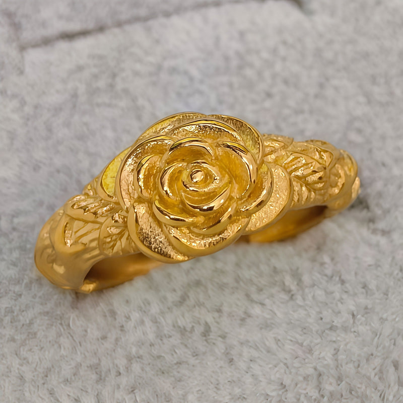 Elegant Gold Rose Ring