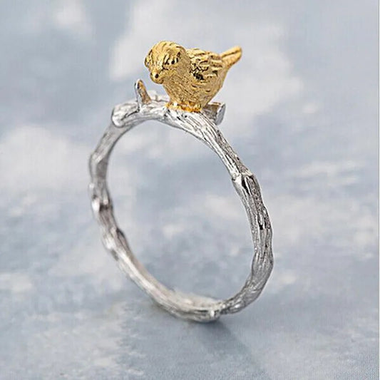 Elegant Golden Bird Ring