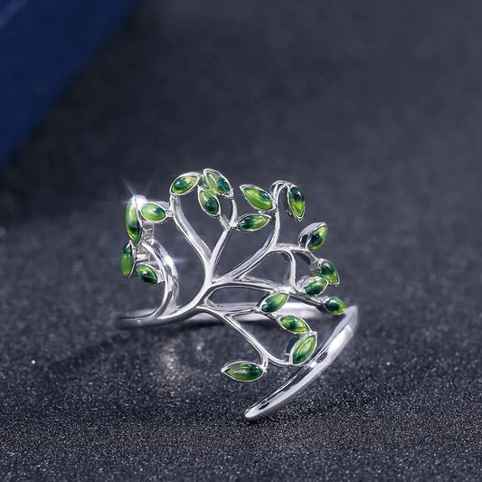 Elegant Green Leaf Ring