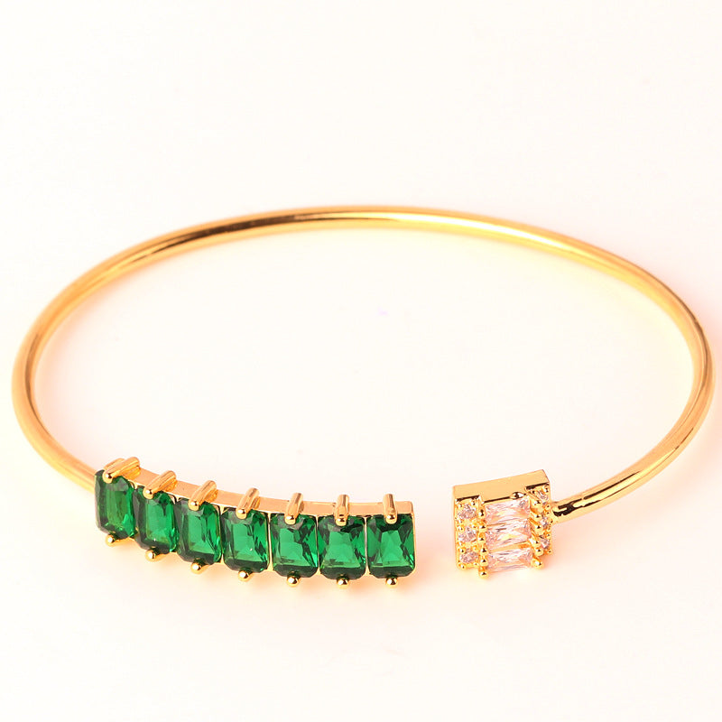 Elegant Green Stone Bracelet