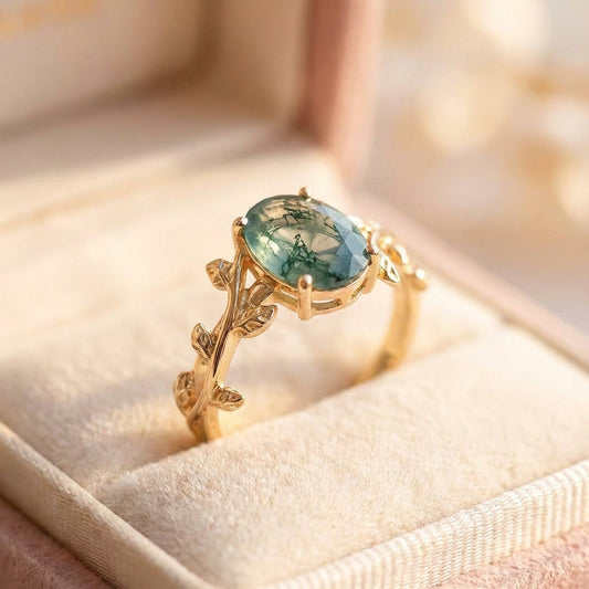 Elegant Moss Agate Ring