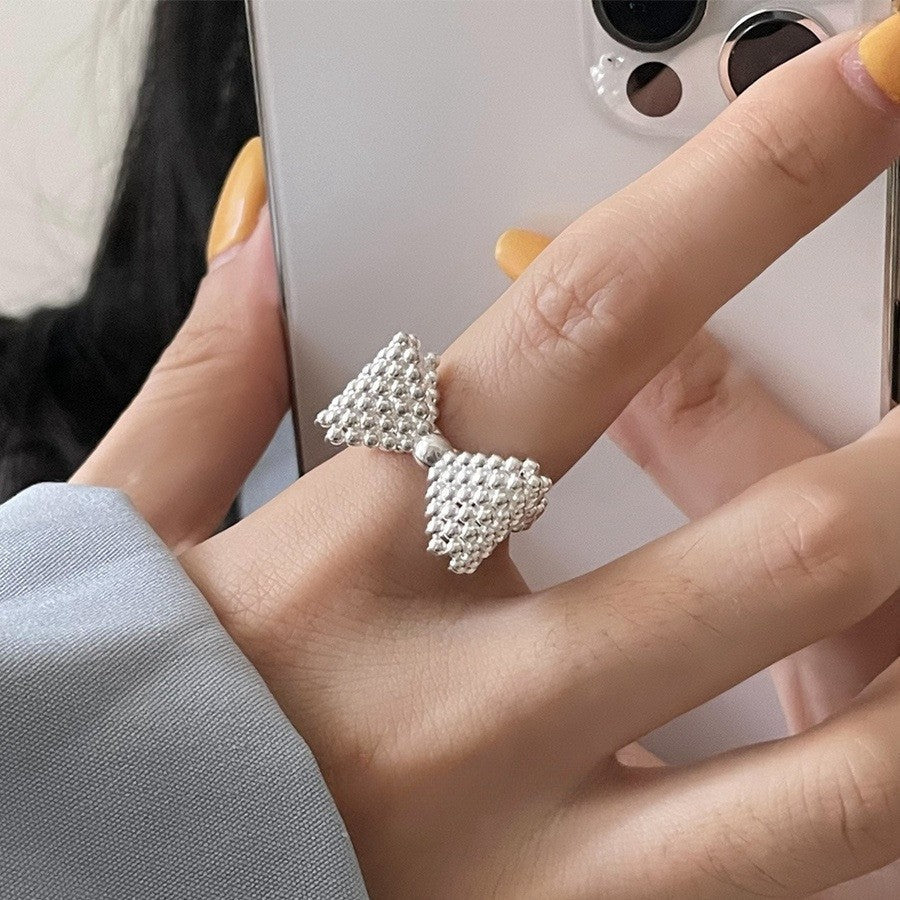 Elegant Pearl Bow Ring