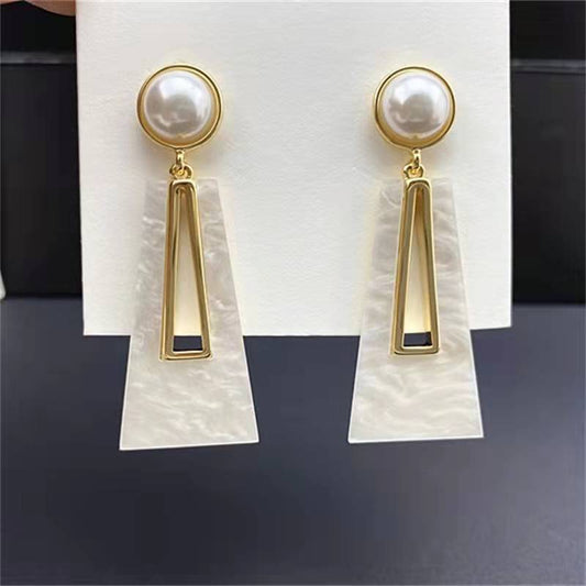 Elegant Pearl Drop Earrings