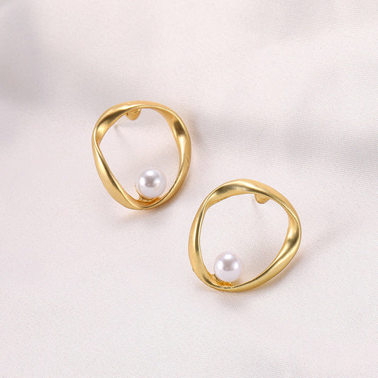 Elegant Pearl Earrings
