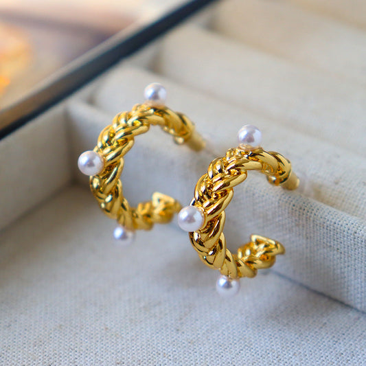 Elegant Pearl Gold Earrings
