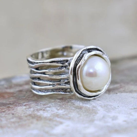 Elegant Pearl Ring