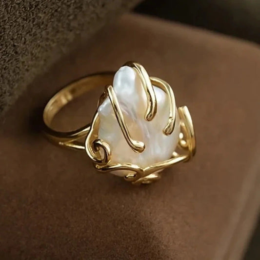 Elegant Pearl Ring