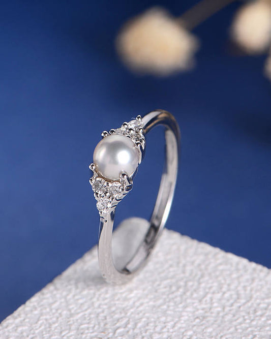 Elegant Pearl Ring
