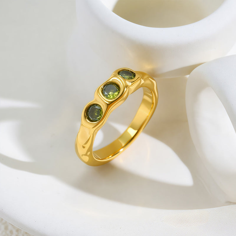 Elegant Peridot Gold Ring