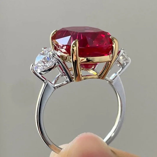 Elegant Ruby Diamond Ring
