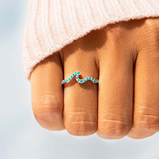 Elegant Turquoise Wave Ring