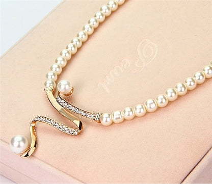 Vintage Handmade Pearl Necklace Set