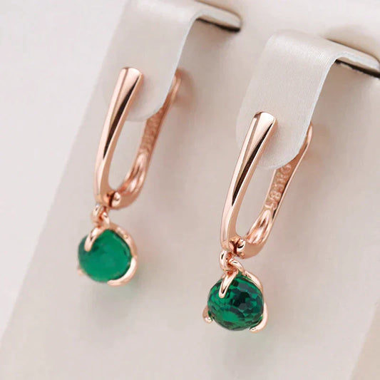 Elegant Green Crystals Earrings In Gold