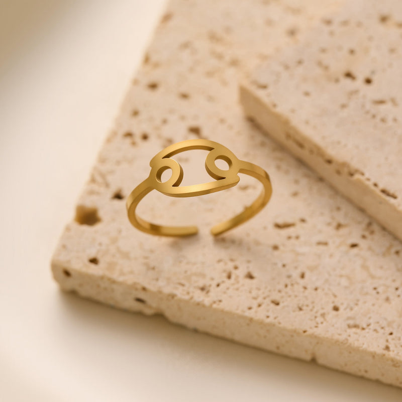 Minimalist Gold Ring