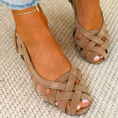 Graceful Orthopedic Sandals for Modern Look