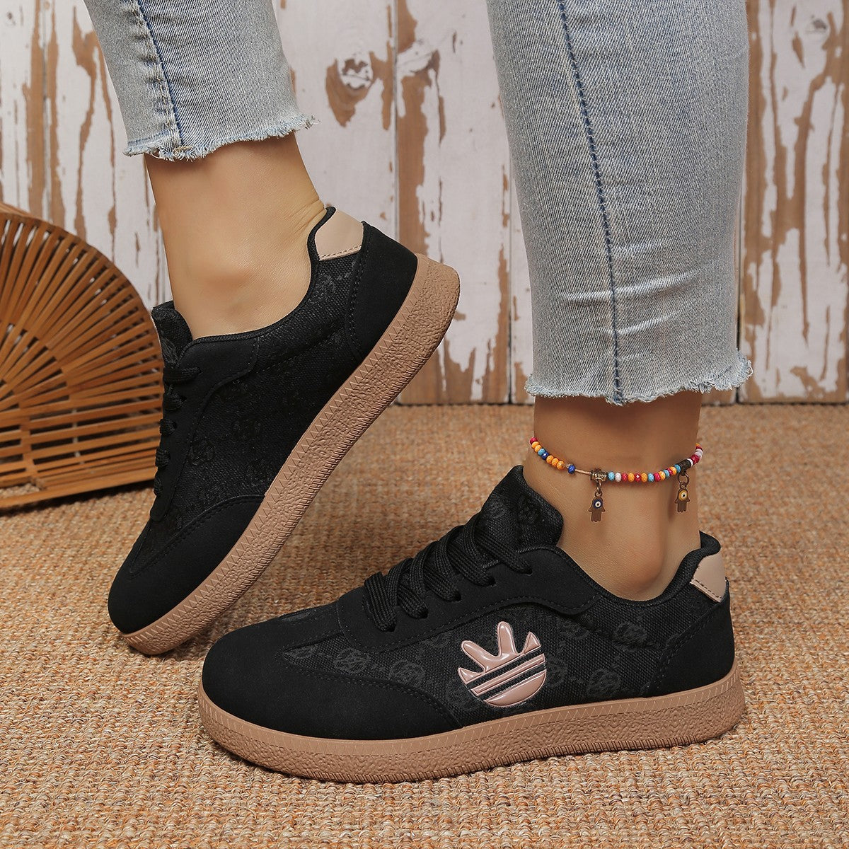 Classic Orthopedic Sneakers with Timeless Style